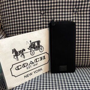 Coach slim Business card organizer Case